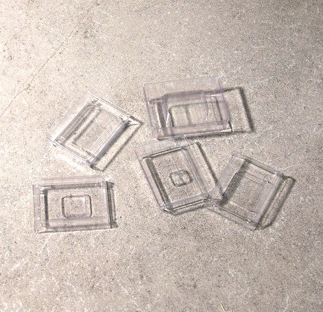 BASI MONOUSO IN PLASTICA PER INCLUSIONE LXLXH. MM. 30X24X7 CF 500
